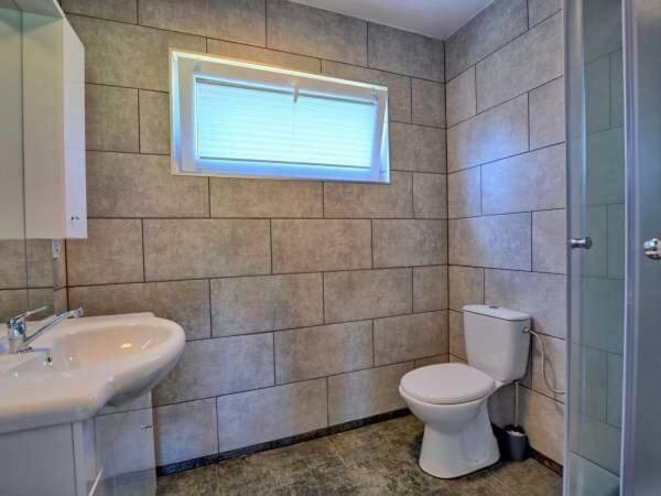 Reset Inn Zawóz Kültér fotó